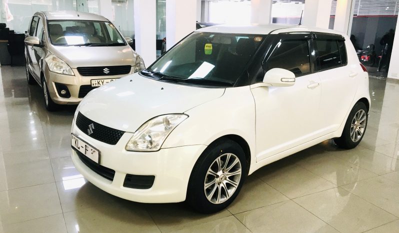 Suzuki Swift full