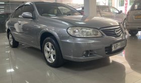 Nissan Sunny N17 Super Salon